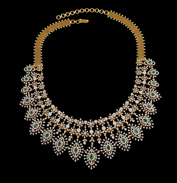 Pear shaped diamond choker necklace