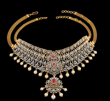 Diamond Ruby's Pearl Choker