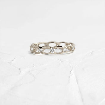 Linked Eternity Band