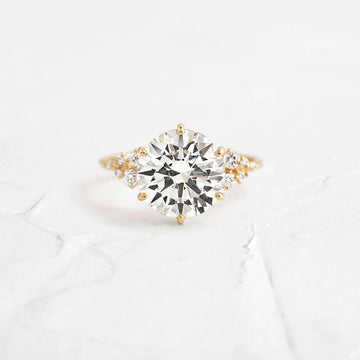 Snowdrift Ring, Round Cut