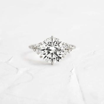 SnowFlake Ring, Round Cut